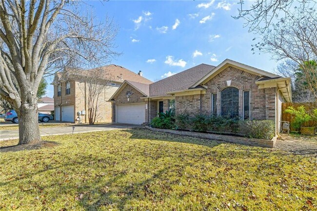 Foto del edificio - 4416 Hunters Lodge Dr