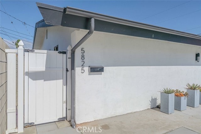 Foto del edificio - 5825 View Cir