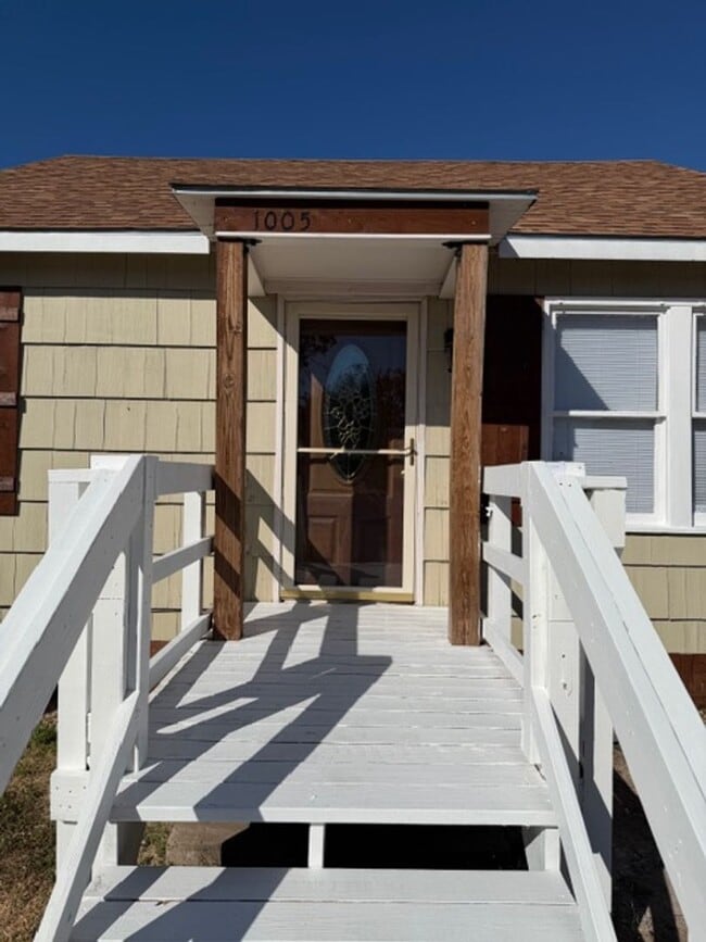 Foto del edificio - 1005 N 3rd St