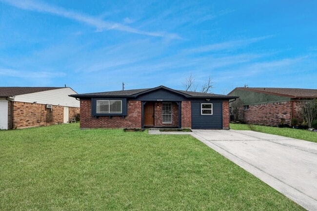 Foto del edificio - 4114 Fairgreen Ln