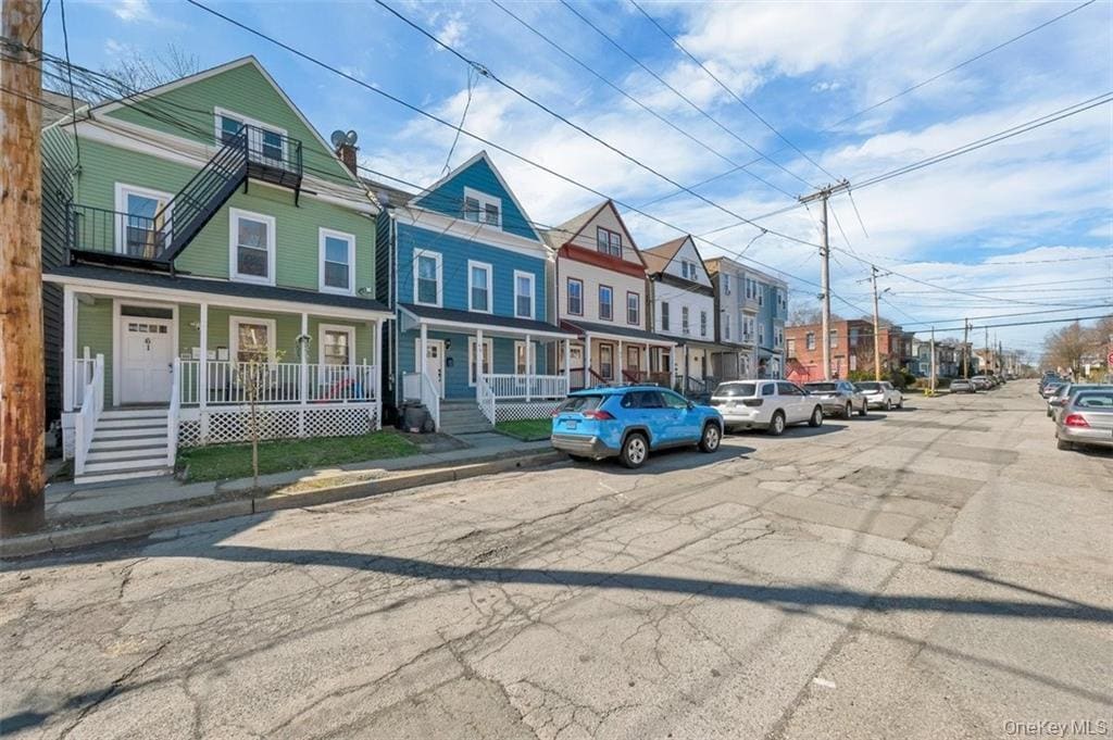 Foto del edificio - 61 Carson Ave