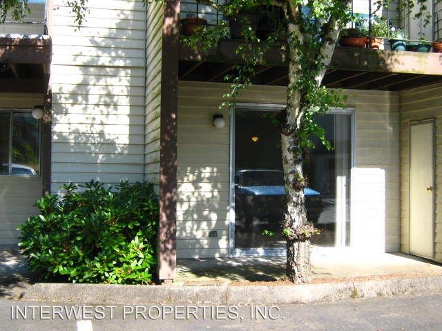Building Photo - 3123 SW Dolph Ct