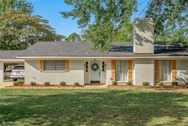 Building Photo - Beautiful Spacious home 5bd/3BA 2545sf on ...