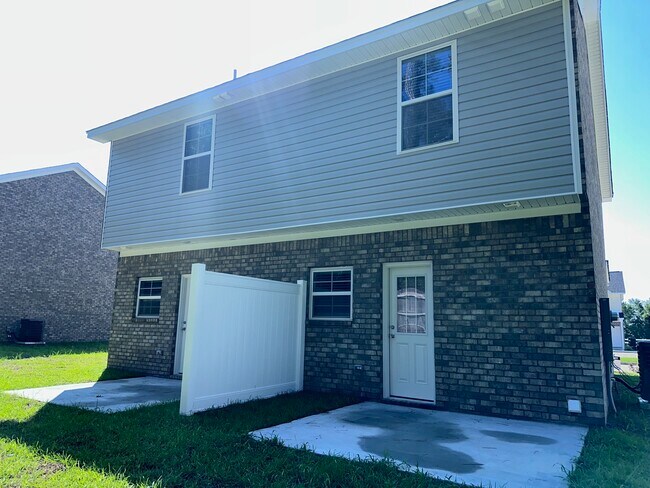 Foto del edificio - 2841-A Jubilee Dr