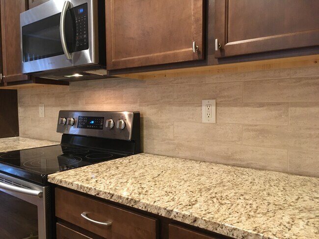 Foto del edificio - 16555 Dane Ct E