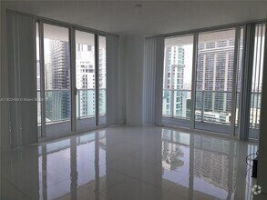 Building Photo - 1250 S Miami Ave