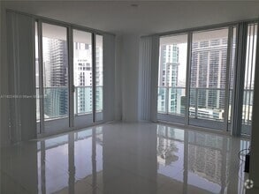Building Photo - 1250 S Miami Ave