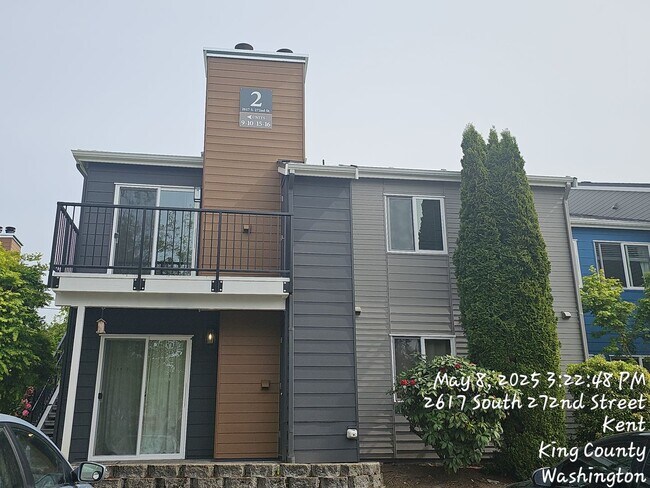 Foto del edificio - Kent west hill condo - 2 bedroom and 2 bat...