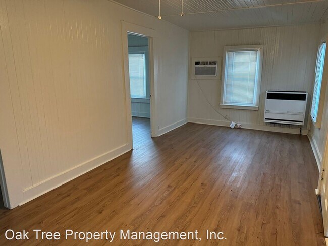 Building Photo - 2 br, 1 bath House - 7370 S. Villa Avenue