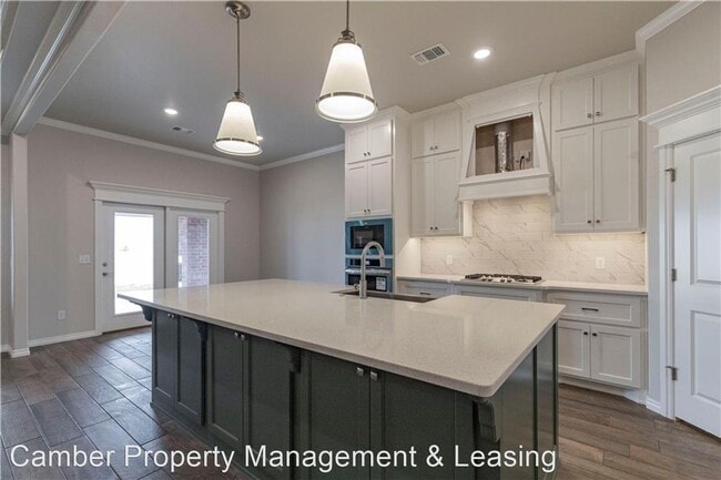 Building Photo - 4 br, 3 bath House - 18801 Grove Parkway