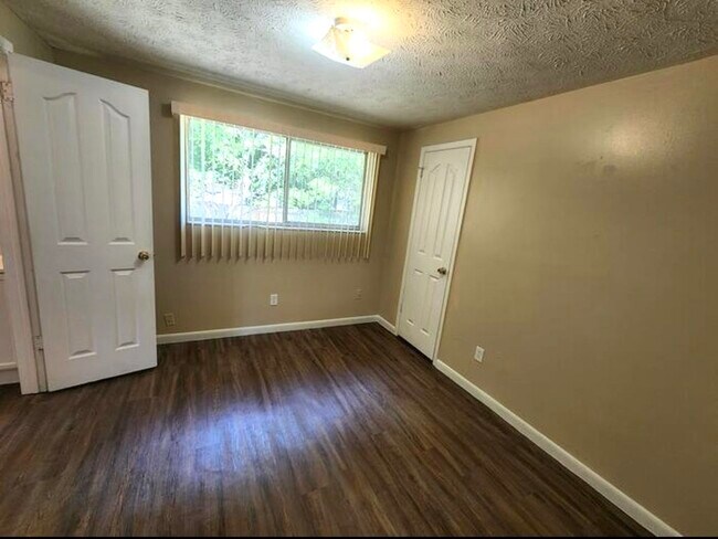 Building Photo - 4419 Crossbow Rd