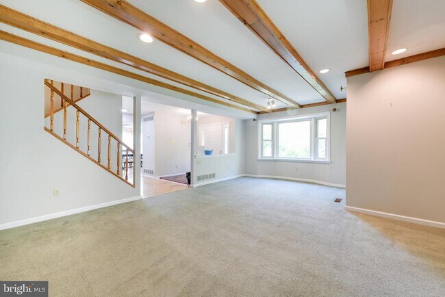 Foto del edificio - 82 Bunker Hill Ct