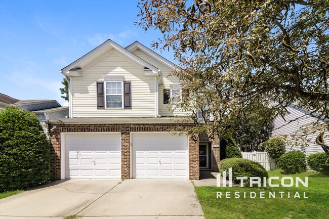 Building Photo - 8109 Bright Oak Trail