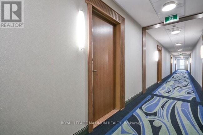 Photo du bâtiment - 271 Sea Ray Ave