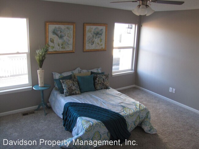 Building Photo - 4 br, 3 bath House - 4950 Gibbon St