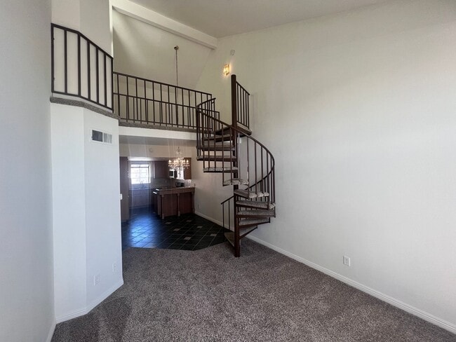 Building Photo - Princessa Estates 2 Bedroom + Loft in Cany...