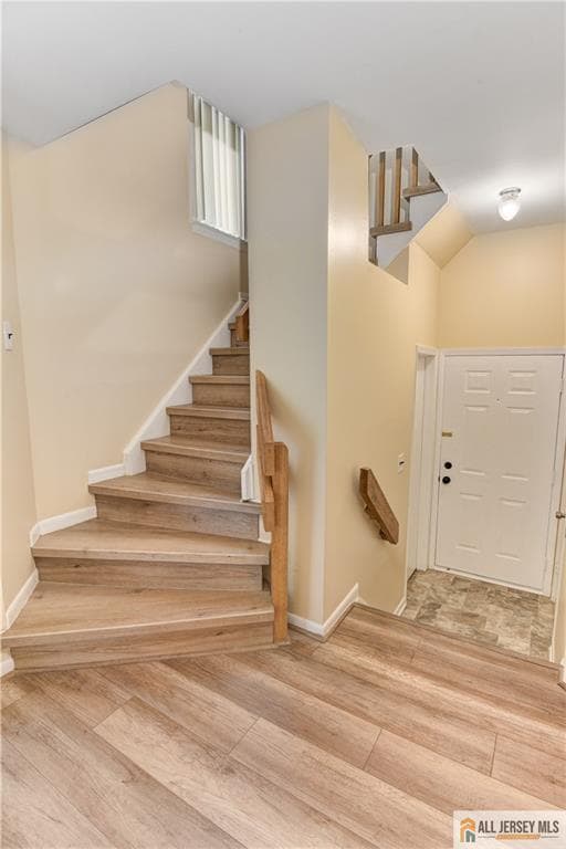 Building Photo - 1068 Schmidt Ln