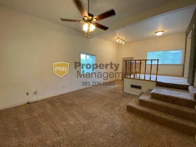 Building Photo - GREAT! 4 bedrooms family home in Provo!!