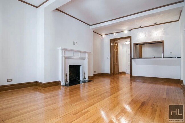 Building Photo - WEST 58 STREET