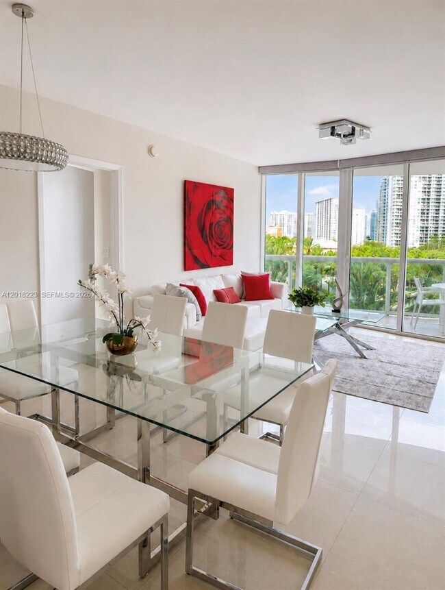 Building Photo - 17201 Collins Ave