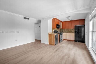 Building Photo - 3245 Virginia St