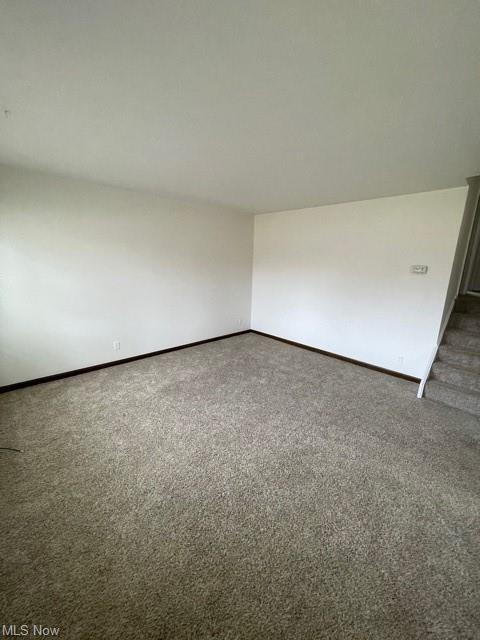 Foto del edificio - 823 Mathews Rd