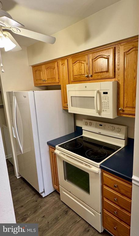 Foto del edificio - 22 Fitzwatertown Rd