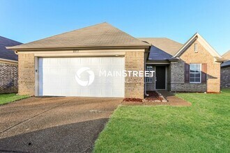 Building Photo - 8852 Campaldino Ave