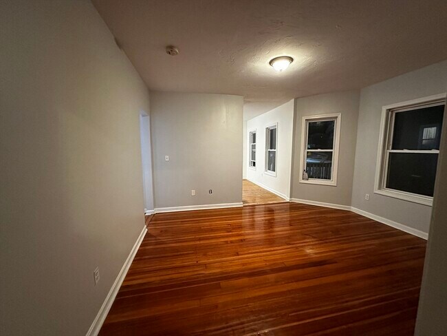 Foto del edificio - 245 Green St