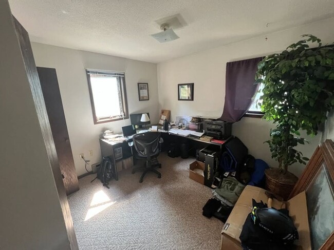 Building Photo - 1026 Menomonie St