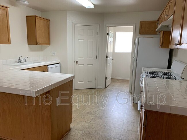 Foto del edificio - 4223 W Walnut Ave