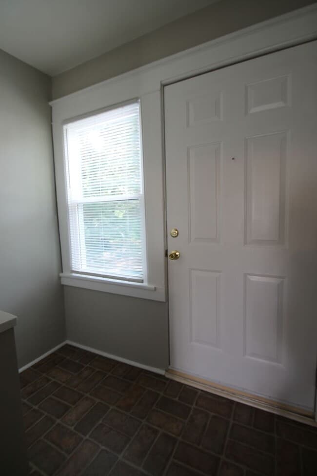 Building Photo - Exclusively Offered by Muse Realty LLC