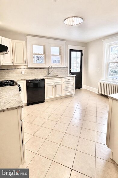 Foto del edificio - 1203 Cherry St