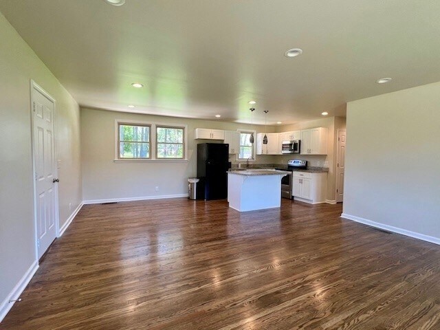 Foto del edificio - 117 Gates Dr