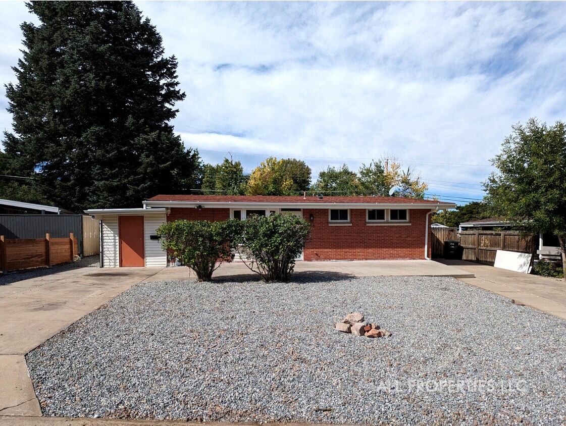 1915 S Utica St, Denver, CO 80219 House Rental in Denver, CO