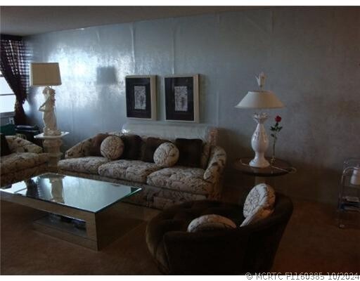 Foto del edificio - 251-174 174th St