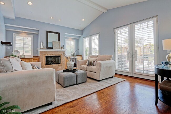 Foto del edificio - 6 br, 5 bath House - 1740 2nd Street