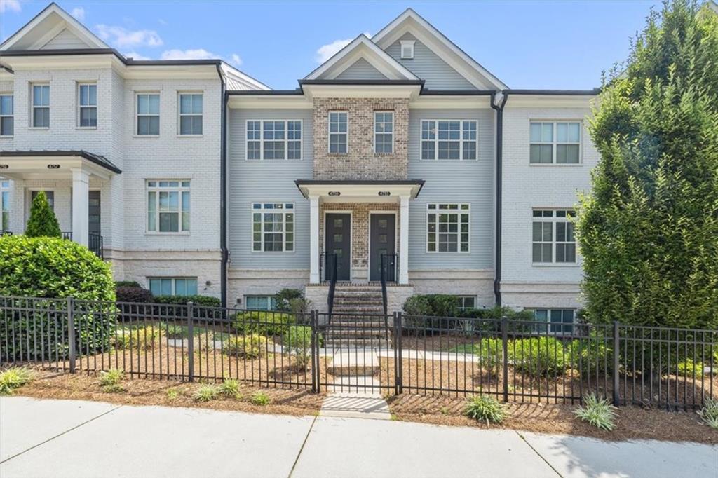 Foto principal - 4753 Roswell Rd