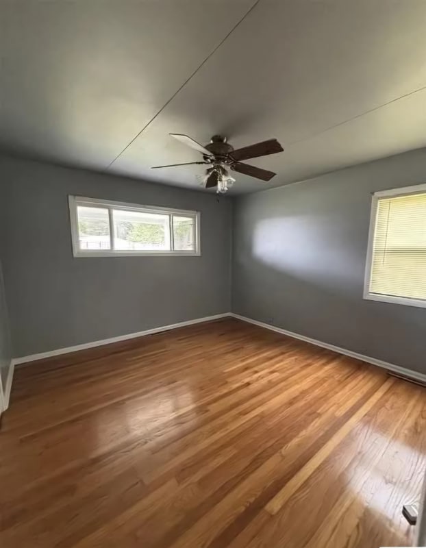 Foto del edificio - 222 Crestview Dr