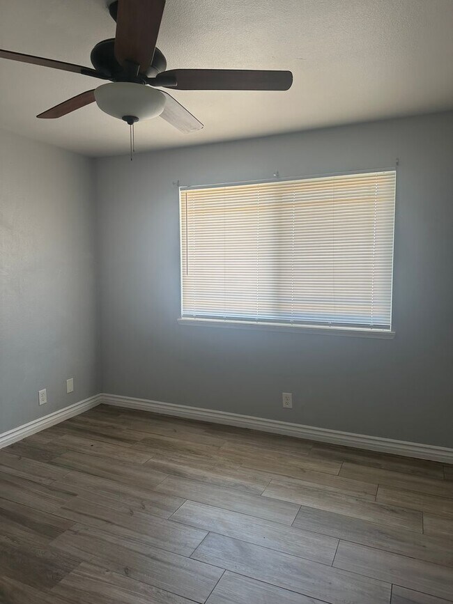 Foto del edificio - Family Home on Shandin Road