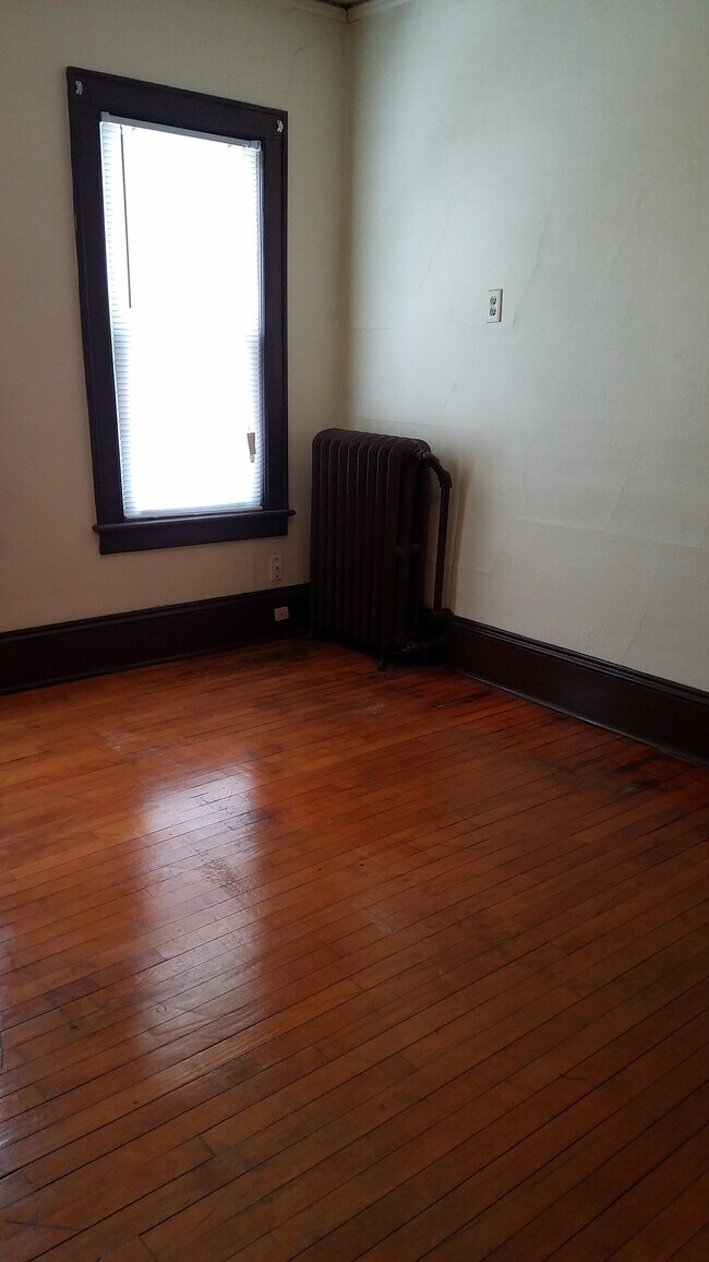 Foto del edificio - 1458 S 79th St