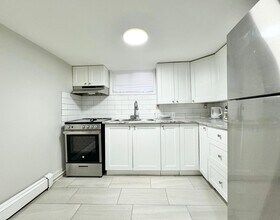 Building Photo - 128 Geneva St