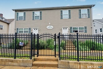 Building Photo - 149 S Main St