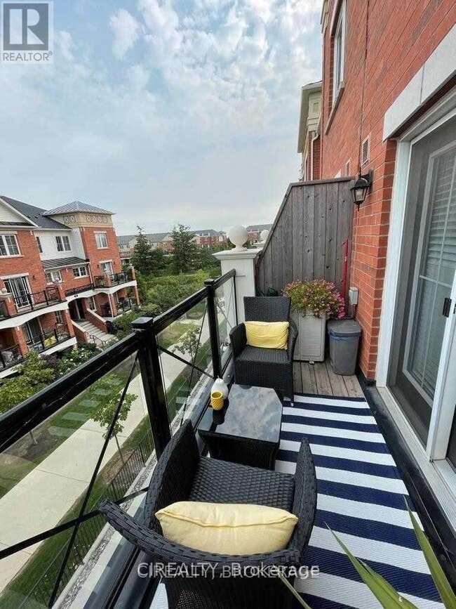 Photo du bâtiment - 2480 Post Rd