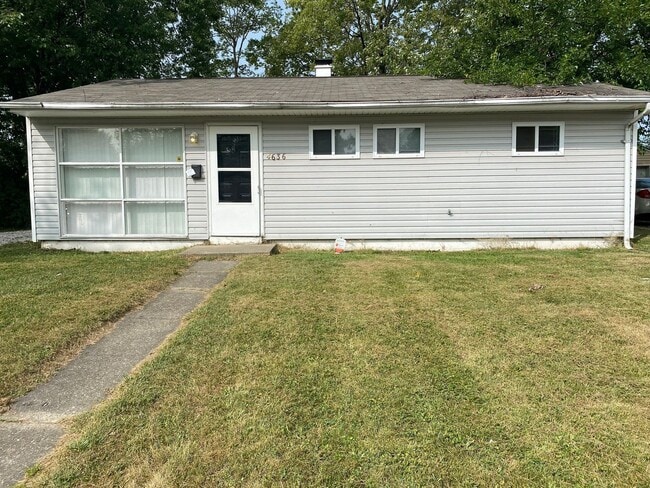 3 Bed / 1.5 Bath Home located in Lawrence Township! - 3 Bed / 1.5 Bath Home located in Lawrence Township!