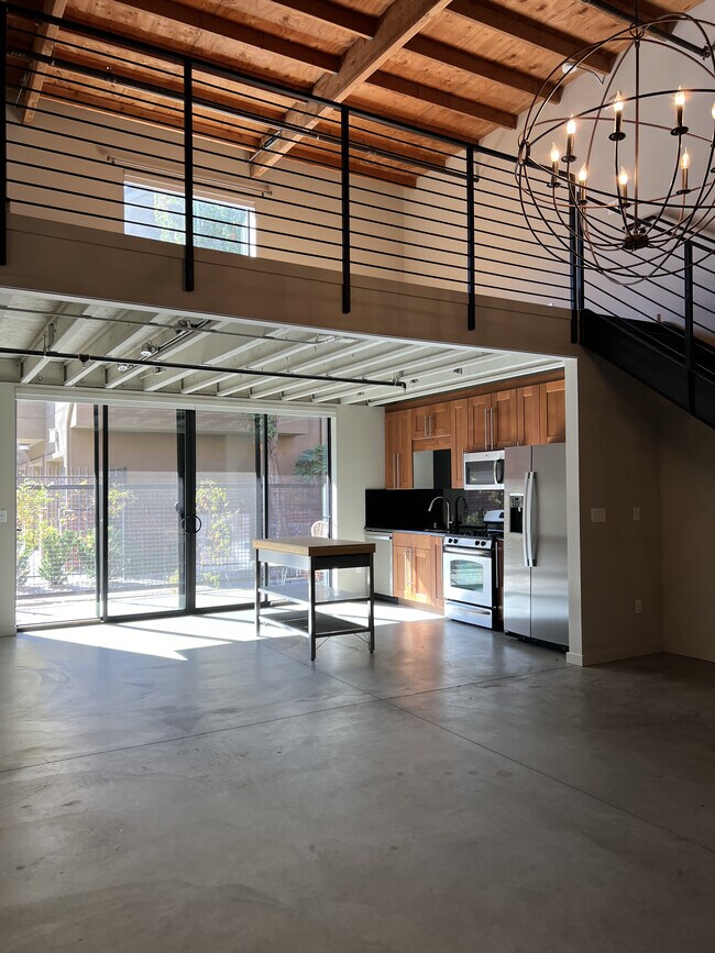 Foto del edificio - 1818 22nd St