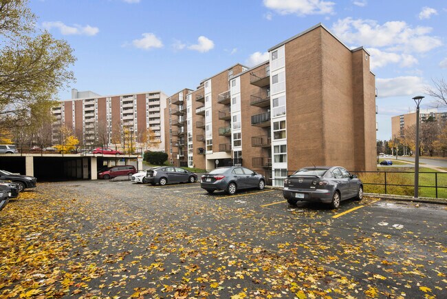 Photo du bâtiment - 200 Willet Street