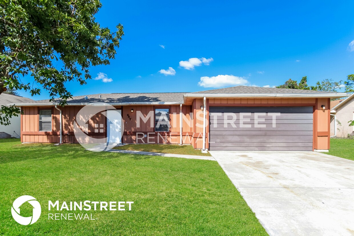 Foto principal - 647 Pampas St NW