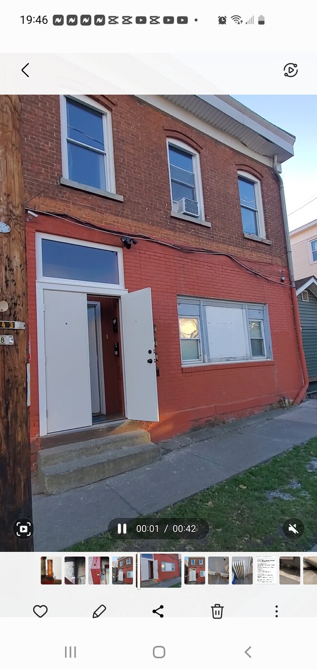 Foto del edificio - 177 W Parmenter St