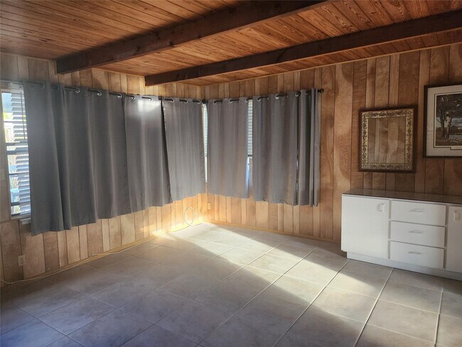 Foto del edificio - 1079 3rd St